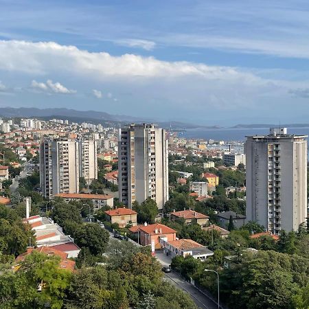 Apartment With Amazing City View Rijeka Exterior photo